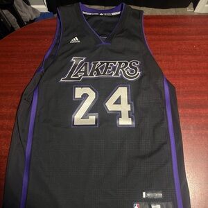 Adidas Kobe Bryant #24 LA Lakers Black Purple Limited Edition Jersey SZ S
